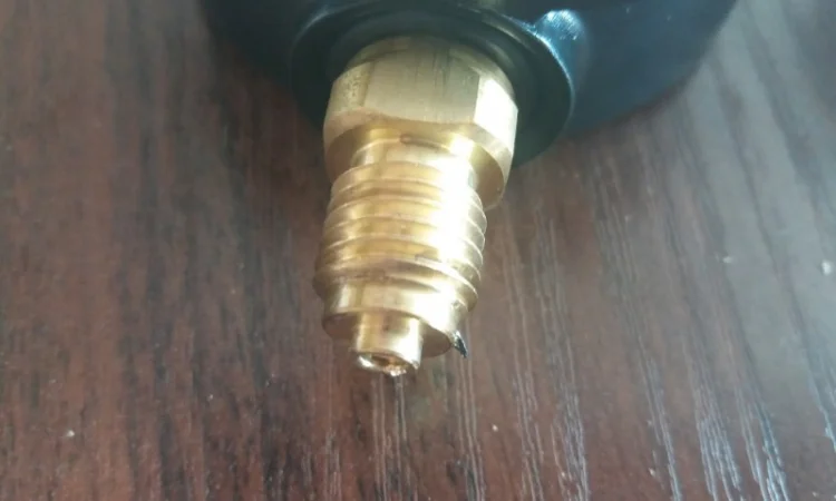 Глицериновый манометр фирмы Agroplast (Польша) - фото № 3