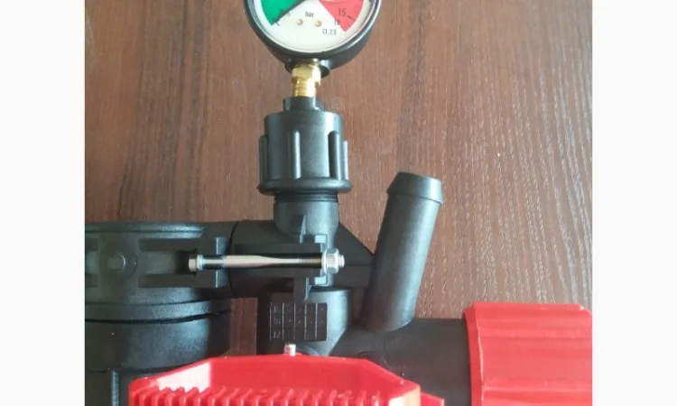 Глицериновый манометр фирмы Agroplast (Польша) - фото № 4