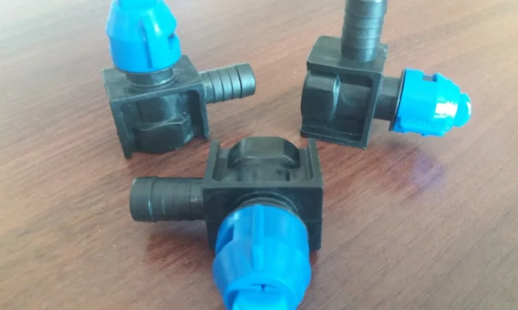 Форсунка в сборе угловая фирмы Agroplast (Польша) - фото № 1