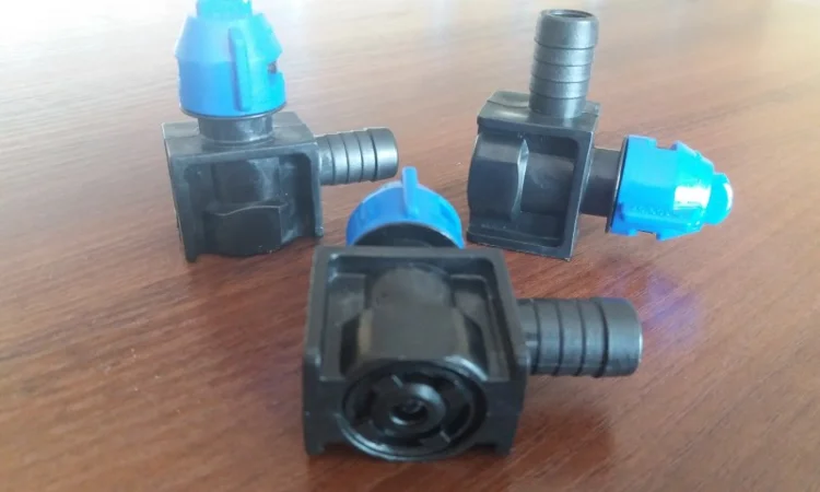 Форсунка в сборе угловая фирмы Agroplast (Польша) - фото № 2