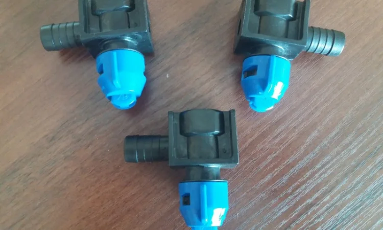 Форсунка в сборе угловая фирмы Agroplast (Польша) - фото № 5