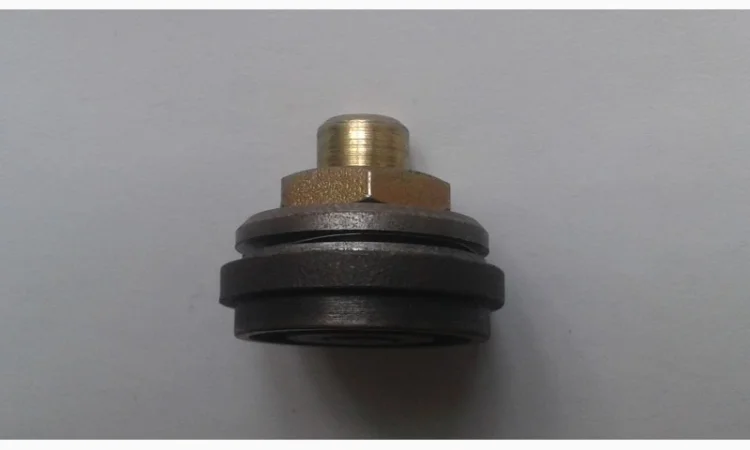 Клапан выхлопной компрессора автобуса Икарус - фото № 1