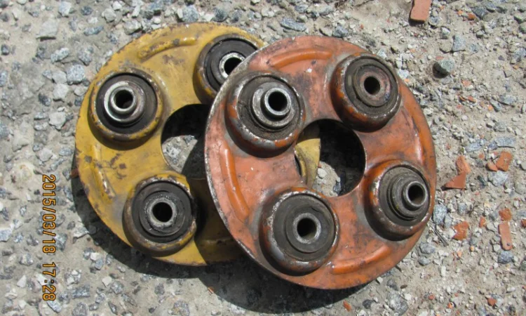 Головка кардана. (мягкое соединение ) передачи карданной дт-75 - фото № 1