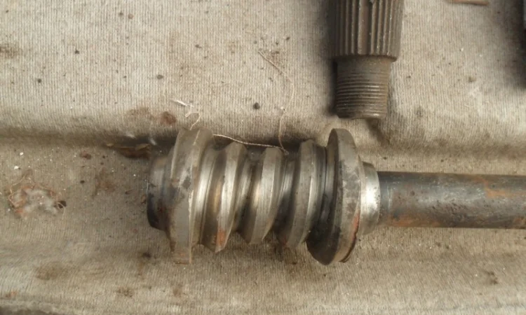 Новые оригинальные элементы рулевого механизма ПОБЕДА, ГАЗ 21, ГАЗ 69 - фото № 2