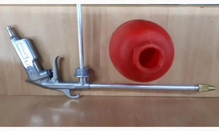 Пневмопистолет мовильниця - для смывки двигателей и обработки кузовов - фото № 3