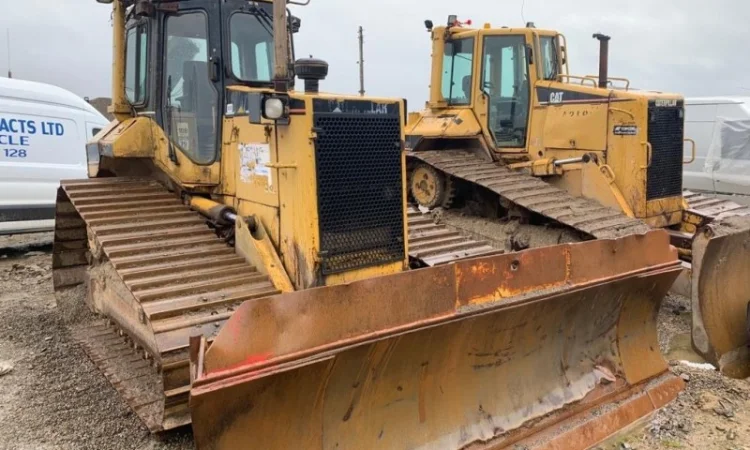 Бульдозер на газу Caterpillar D5M LPG бу - фото № 1