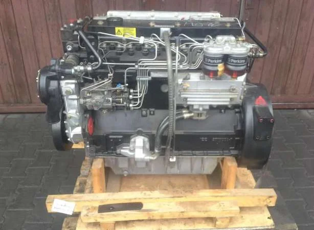 Мотор новый Perkins 1006-60TW YD80787, 1006-6TW CAT JCB CASE MANITOU - фото № 1