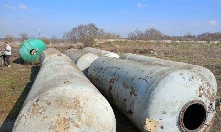 Гноєрозкидач ПРТ-10 прицеп навозоразбрасыватель МЖТ бочка - фото № 2