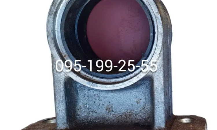 Кронштейн балансиру ПРТ-7, ПРТ-10, ПРТ-16; втулка балансиру гноєрозкидача ПРТ - фото № 1