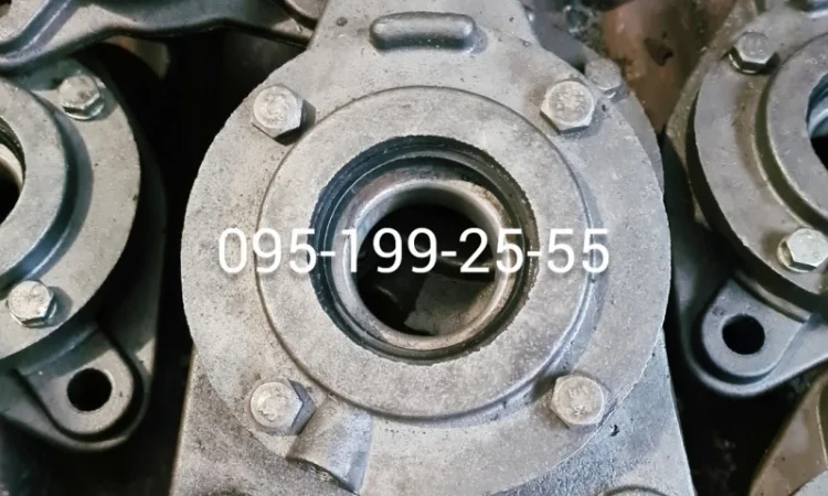 Опора бітера РОУ-6 (у зборі); кришка опори бітера РОУ-6; корпус опори бітера РОУ-6 - фото № 2