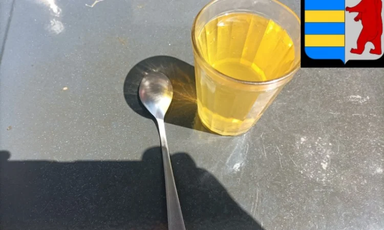 Как использовать яблочный уксус для жирных волос - фото № 4