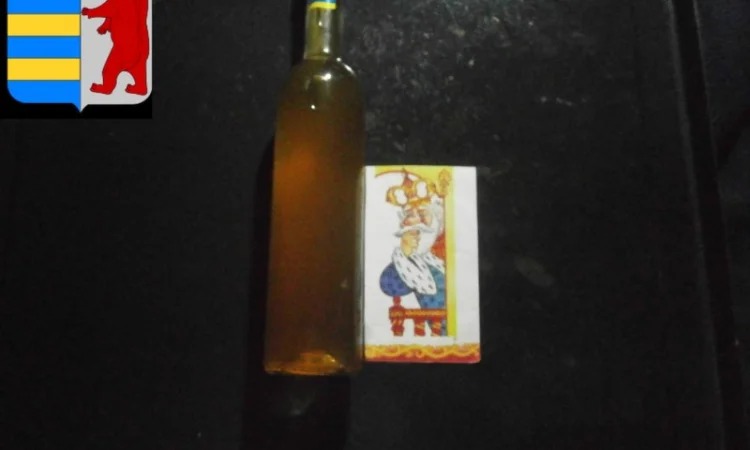 Яблочный уксус для пользы при жирных волосах - фото № 11