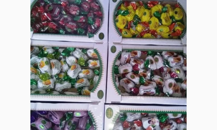 Манго в шоколаде, шоколадные конфеты в ассортименте - фото № 9