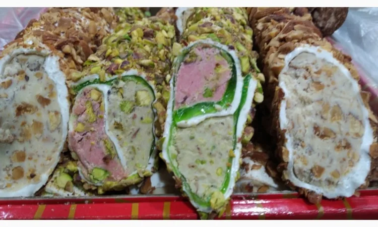 Турецкий рахат-лукум Sultan (рулет, палочки), лукум, халва - фото № 1