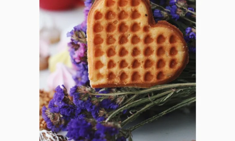 ПРОДАМ кондитерські вироби оптом, ціни від виробника ТМ БІНГО - фото № 1