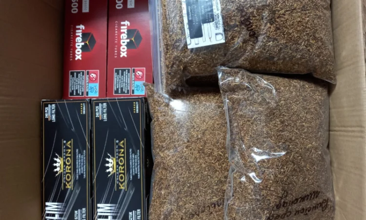 Отличный ЗАВОДСКОЙ табак capitan black - фото № 3