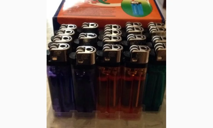 Зажигалки в ассортименте - фото № 2