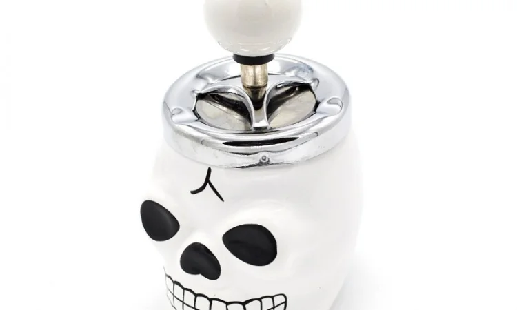 Попільничка самоочисна керамічна Череп 6-1211 - фото № 1