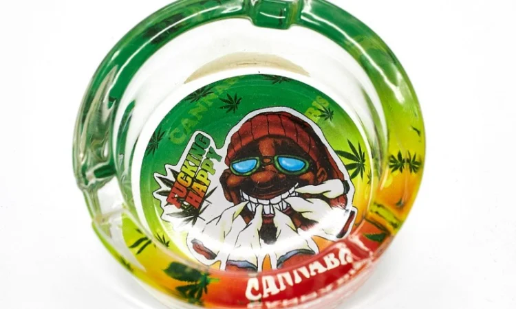 Попільничка скляна Растаман 6-1561 - фото № 4