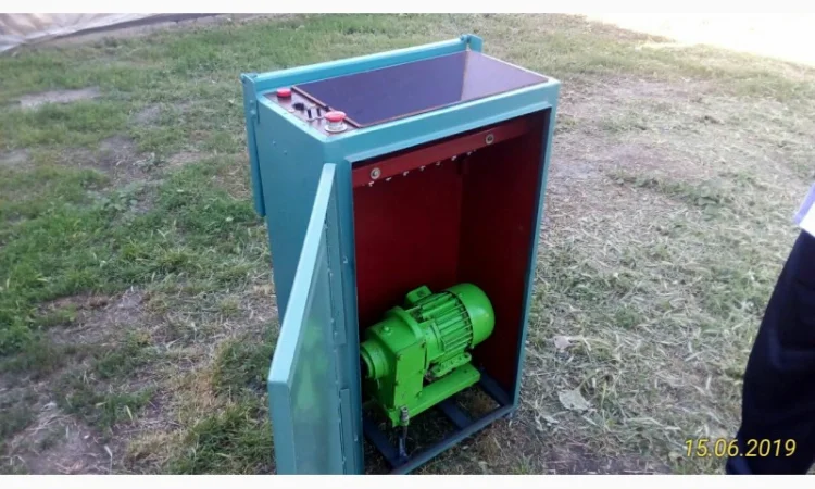 Табакорезка, Тютюнорізка, машина для резки табака - фото № 1