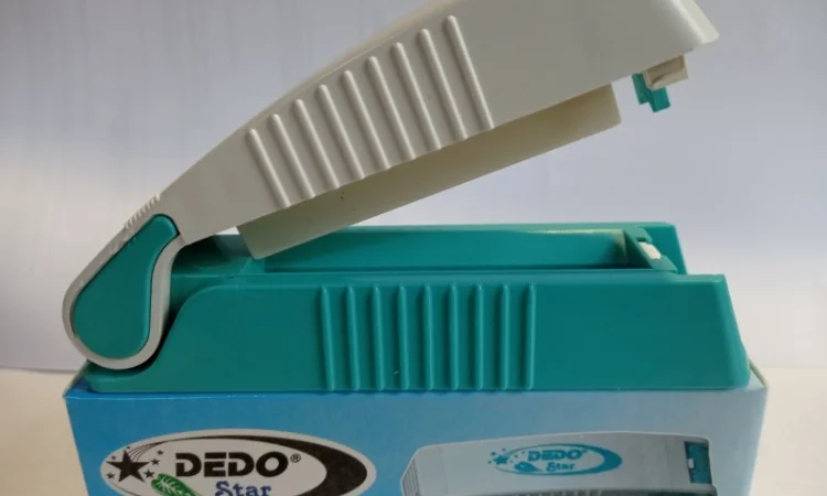 Бумага для самокруток с склеивающей полосой Columbus (Испания) 50 листов в пачке - фото № 2