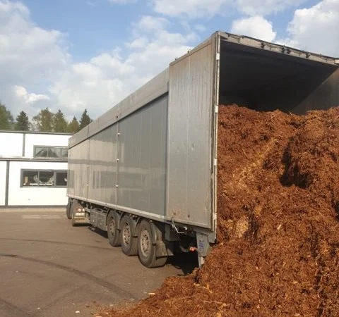 Послуги перевезення самоскидом щеповозом 92 куба Україна Європа Німеччина Франція Чехія PL - фото № 1