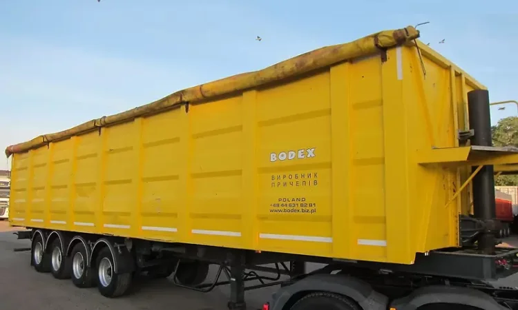 Перевозка зерновых бобовых и сыпучих грузов предоставляет услуги зерновозов самосвал - фото № 1