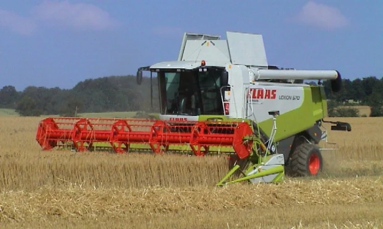 Услуги комбайна Днепропетровск, услуги уборки, аренда комбайнов, заказать комбайн - фото № 2