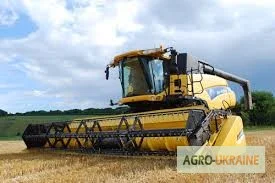 Уборка урожаю зернових комбайнами в Житомирі - фото № 3