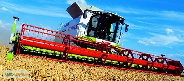 Уборка зерна комбайнами в Хмельницком - фото № 2