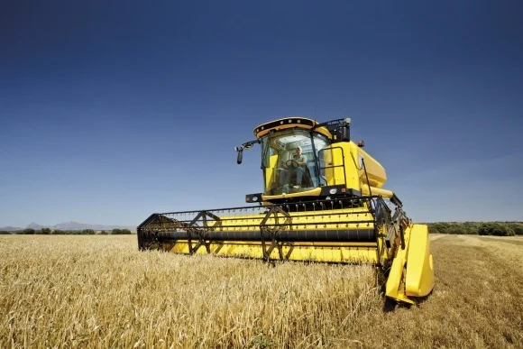Уборка урожая комбайнами Николаев Николаевская область. услуги аренда комбайна - фото № 1