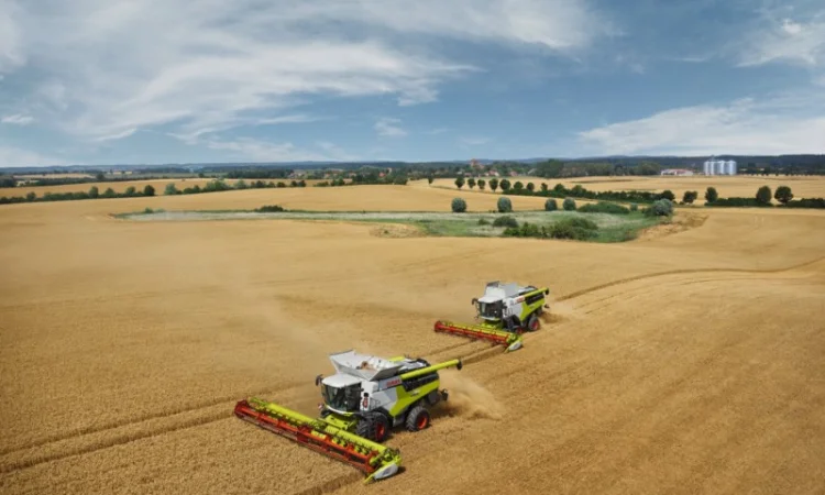 Уборка урожая комбайн услуги аренда комбайна трал негабарит Радомышль Романов Ружин - фото № 1