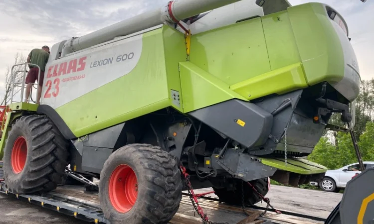 Аренда зерноуборочных комбайнов Клаас Лексион 600 на сою - фото № 5