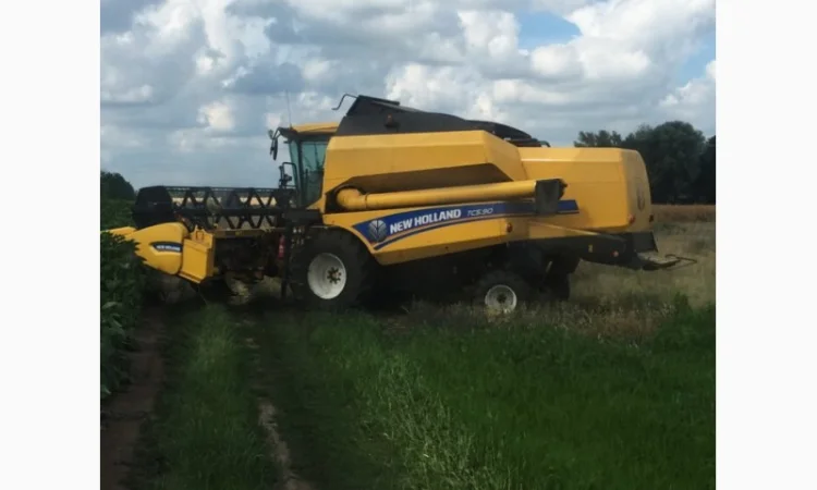 Услуги по уборке просо, подсолнечника, пшеницы, сои в Киевской области, Обуховский район - фото № 1