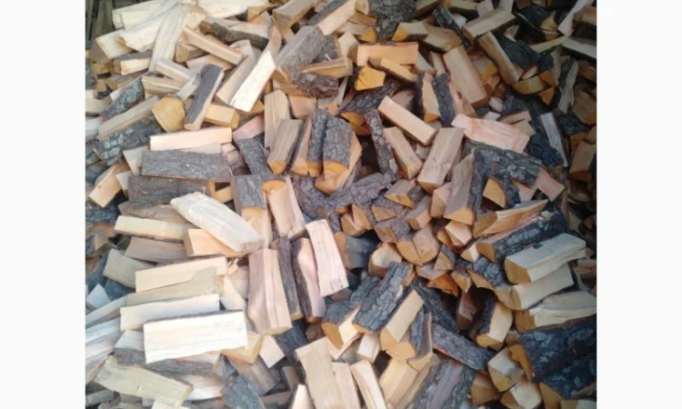 Колоті дрова вільхи - фото № 1