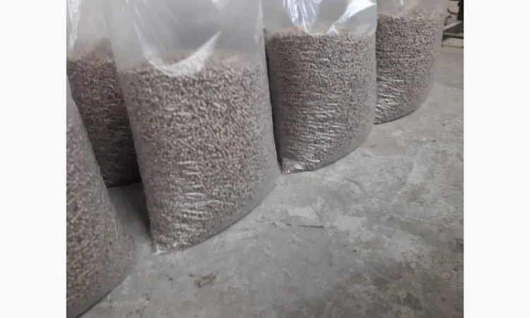 Продам древсные пеллеты от производителя на экспорт с 20 тонн - фото № 15