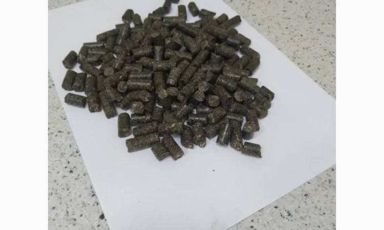 Пеллета топливная из лузги подсолнечника Харьков, в мешках 40 кг - фото № 1