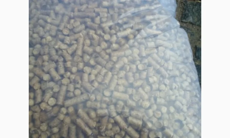 Пелети паливні. Пелети з сосни. Пелети з листяних порід.Пелети з соняшника - фото № 1