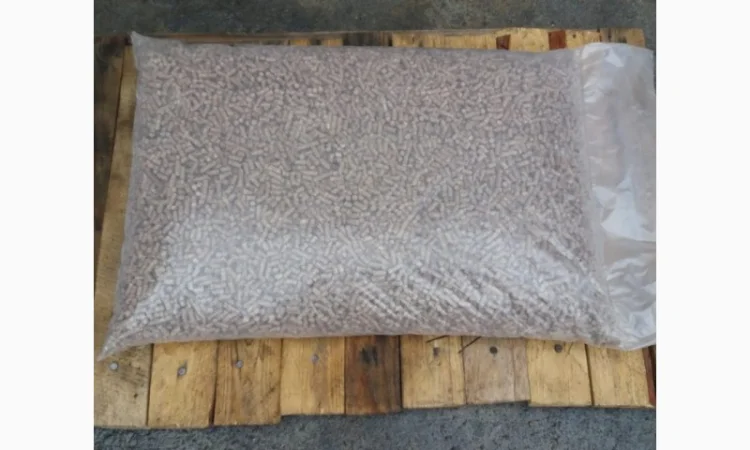 Деревні паливні гранули, пелети з сосни діаметром 6 мм та 8 мм - фото № 1