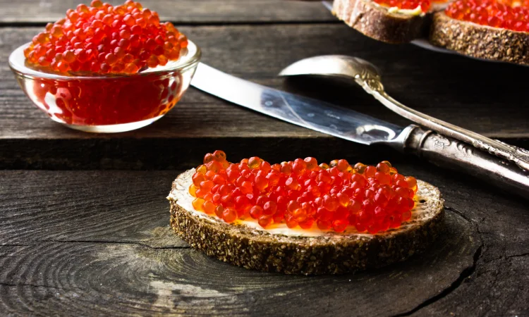 ІКРА ЛОСОСЕВА ЗЕРНИСТА ЕКСТРА 120 Г - фото № 1