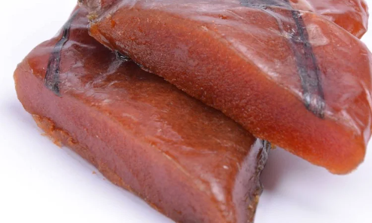 Ікра в'ялена толстолоба, Україна - фото № 1