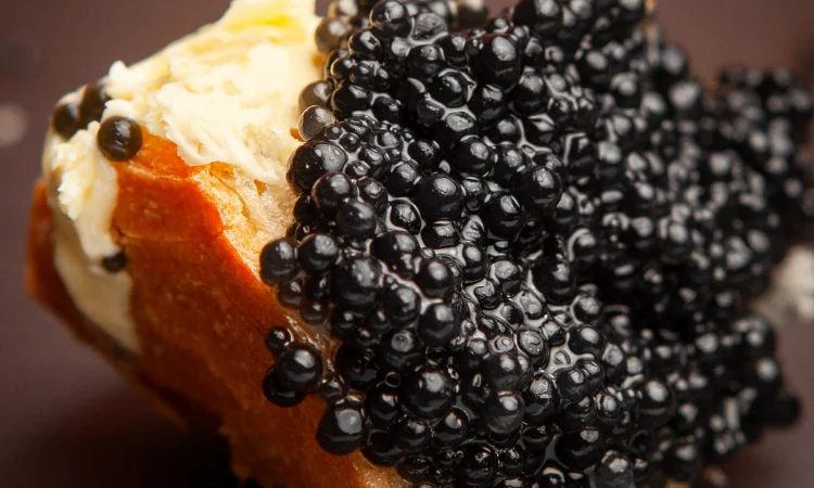 Ікра летючої риби Тобіко Чорна 50г - фото № 1