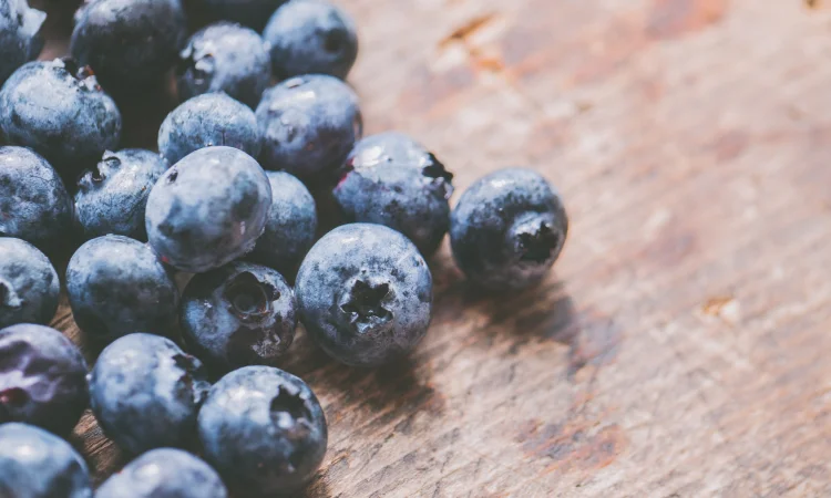 Голубика Крупная Свежая. - фото № 1