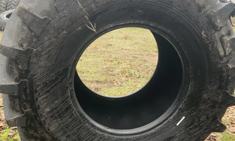 Бу шина 900/60r32 (30.5р32) uniglory - фото № 1