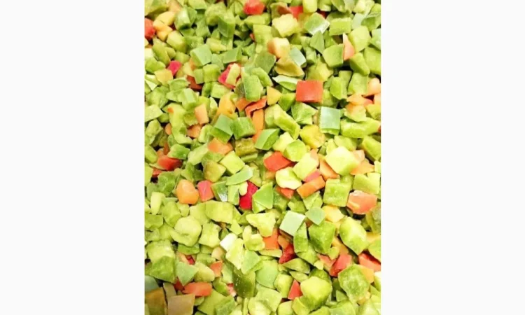 Продаж замороженого перцю меланж 10х10 кубік - фото № 2