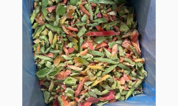 Продаж мороженого перцю в різних варіантах - фото № 6