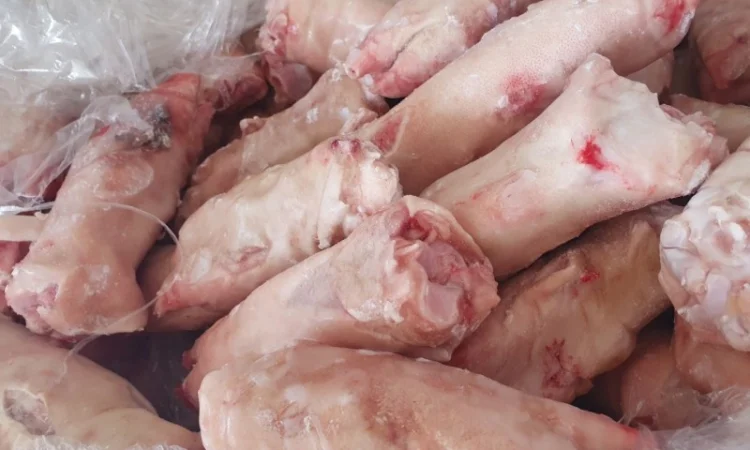 Ноги свинячі - фото № 1