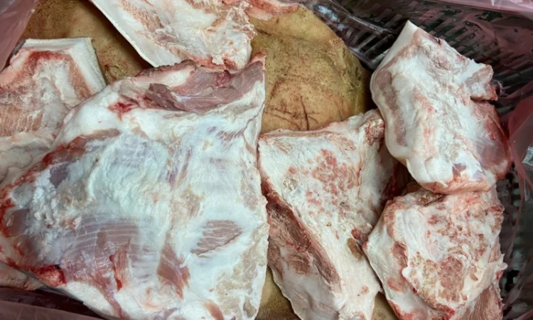 Свиная щековина (баки) - фото № 2