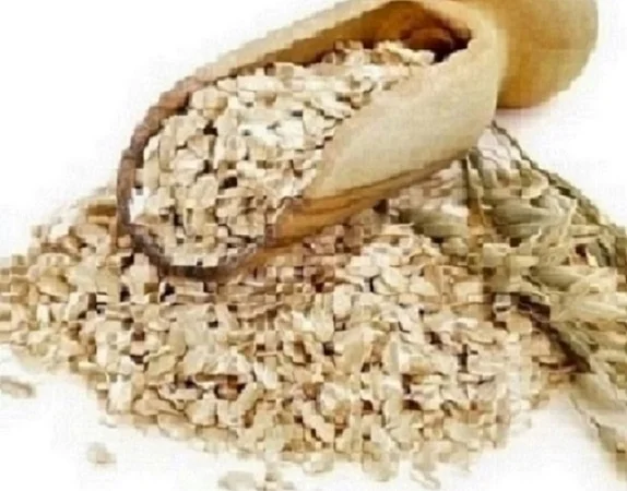 Оптовий продаж вівсяних пластівців від українського виробника - фото № 1