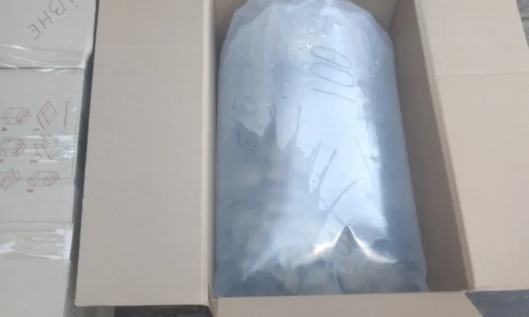 Личинка Амура и Товстолоба в продаже - фото № 7